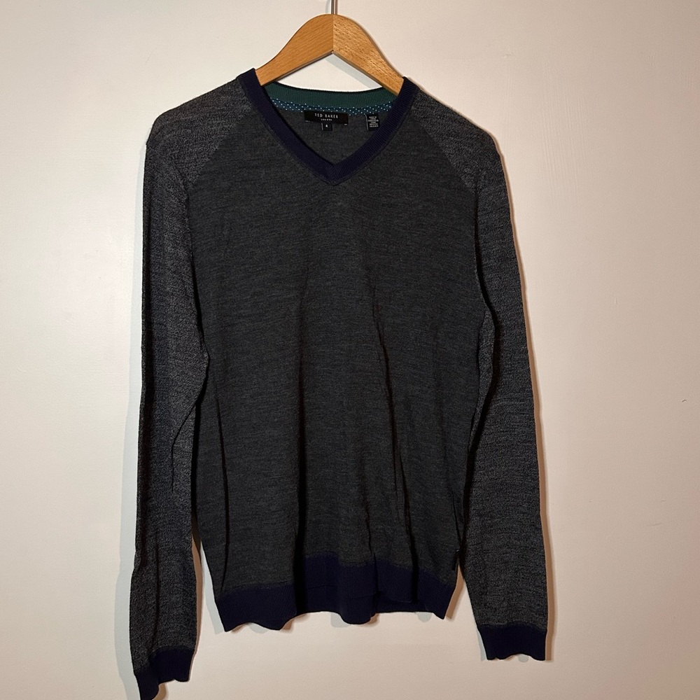 Ted Baker Pull-Over